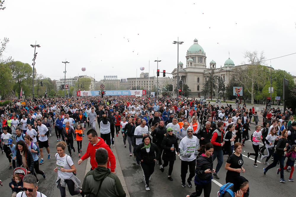 FENOMENALNO: 8.000 Kineza istrčalo virtuelni Beogradski maraton!