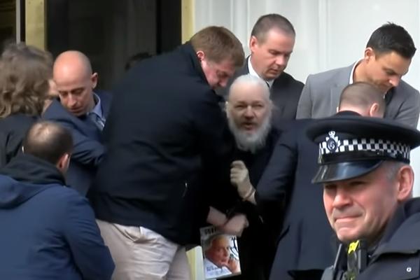 ASANŽ OBJAVIO ŠTA PUTIN STVARNO MISLI O KOSOVU: Kada čujete, NEĆE VAM BITI SVEJEDNO! (VIDEO)