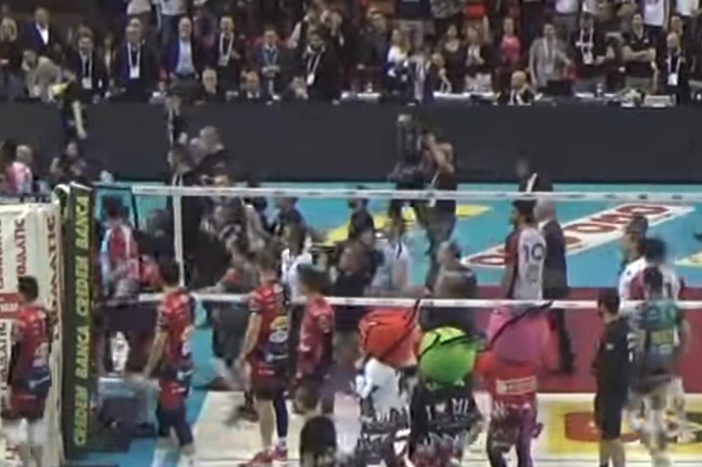 SKANDAL U PERUĐI: Italijan pljunuo reprezentativca Srbije koji je poludeo i hteo da ga raskomada!