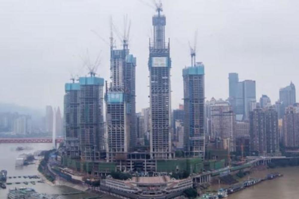 KINEZI BI DA DODIRNU BOGA: Napravili arhitektonsko čudo od 8 SOLITERA, na vrhu se nalazi NEŠTO NEVEROVATNO (VIDEO)