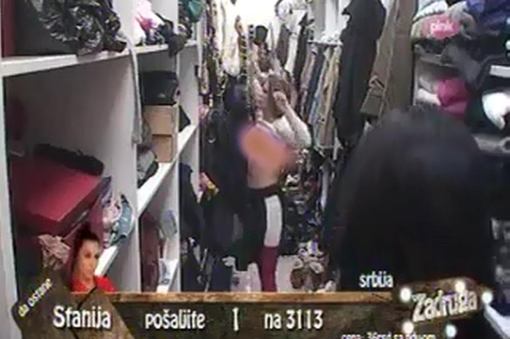 ZABORAVILA NA KAMERE! Učesnica Zadruge pokazala gole grudi! Previše se opustila? (Foto)