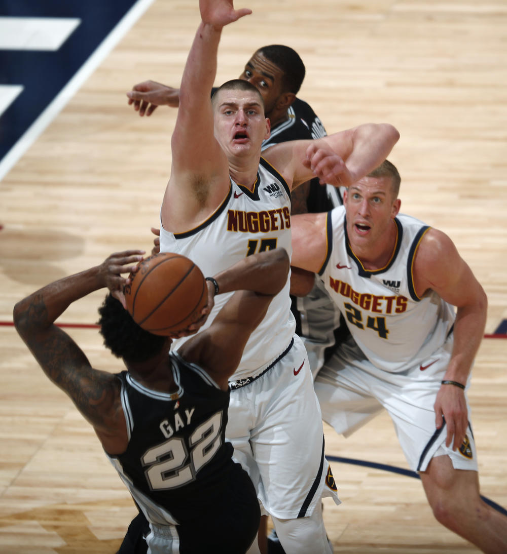 Nikola Jokić je bio blizu tripl-dabla i u drugom plej-of meču u karijeri