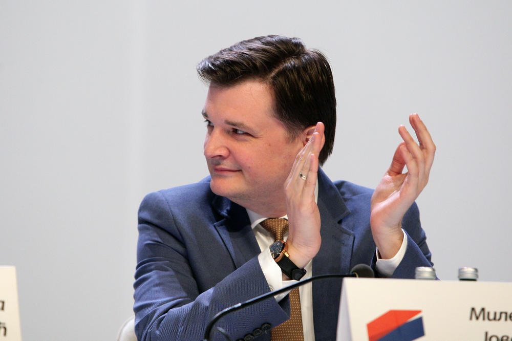 SNS JE BIO DAREŽLJIV PREMA KOALICIONIM PARTNERIMA - DOSTA JE VIŠE S TIM! Potpredsednik naprednjaka rekao je sve