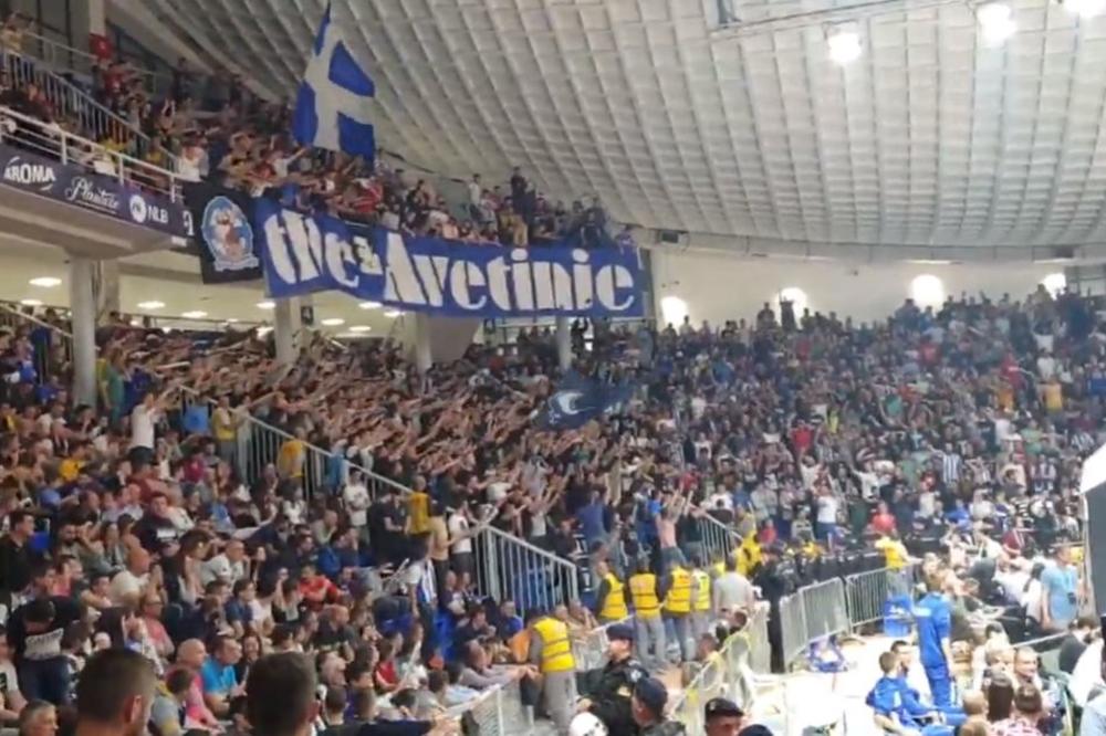 VARVARI PRAVE HAOS U MORAČI: Gađali Odža sa tribina, grmi 'Ubij, Cigana', uplašena deca beže po dvorani!