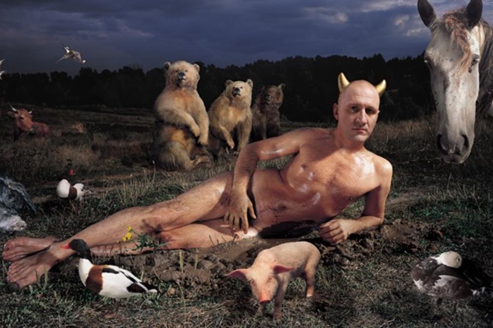 MERRY-GO-ROUND: Izložba Olega Kulika u Muzeju savremene umetnosti Vojvodine