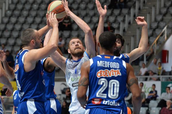 HRVATI PRED ISPADANJEM IZ ABA LIGE: MZT šokirao Zadar!