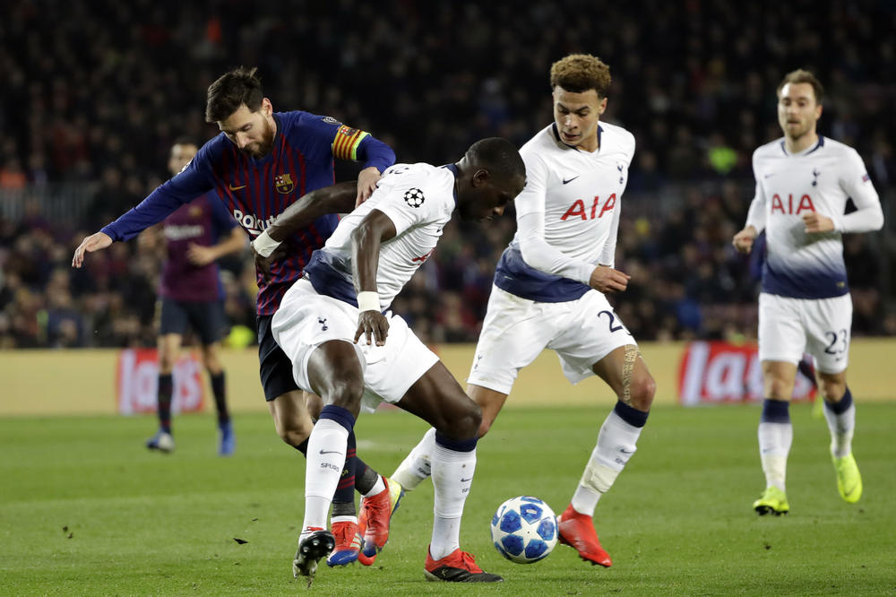 SISOKO PREŠAO IZ TOTENHEMA U PREDGRAĐE LONDONA: "Pevci" zamenu našli u Francuskoj!