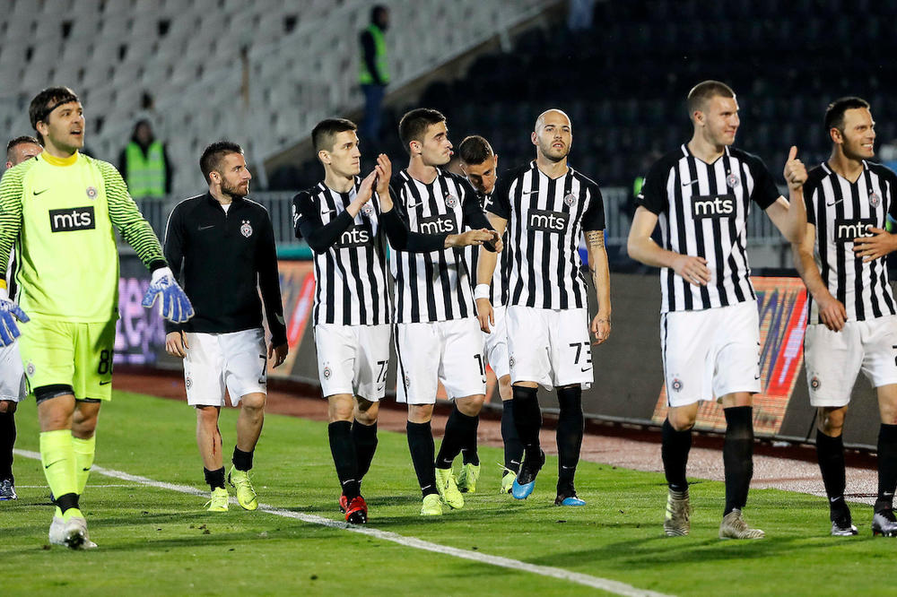 LETEĆI HOLANĐANIN STIŽE U HUMSKU? Veliko pojačanje za Partizan koči samo jedna stvar!