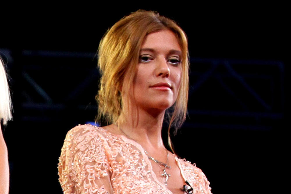 KIJA DOBILA AUDI OD POZNATOG STOMATOLOGA, UDAJE SE U AVGUSTU U HAJATU ! Kockareva odlepila: Ljudi su BOLESNI