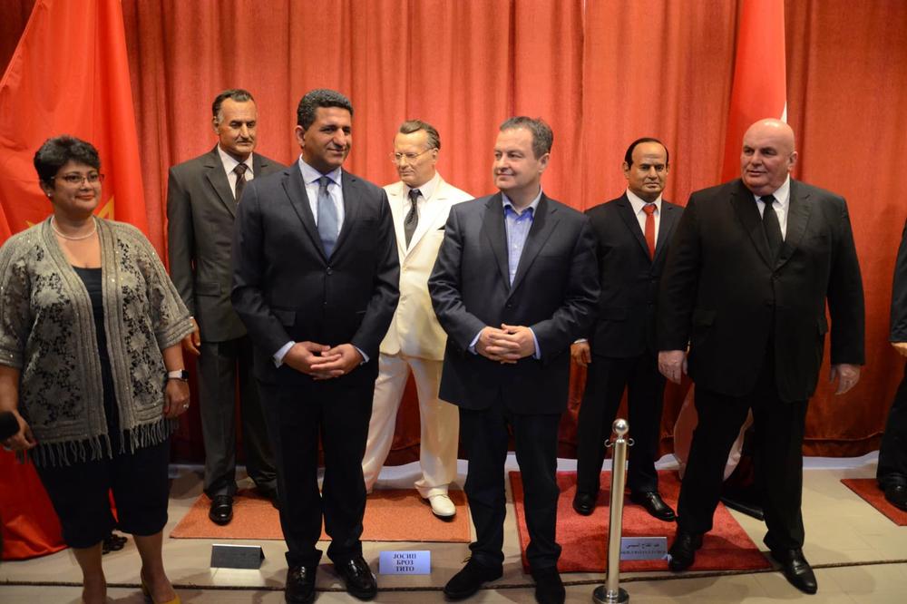 PALMA I DAČIĆ POZIRALI PORED TITA, NASERA I EL SISIJA! Muzej voštanih figura DOBIO je JAKO pojačanje (FOTO)