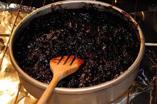 ZOVU GA MEDICINSKI DŽEM: Jedite ga pre spavanja i ujutro ćete SKROZ ISPRAZNITI CREVA! (RECEPT)