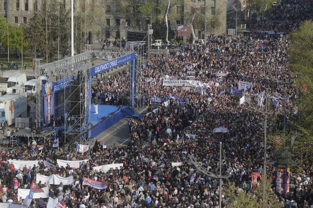POLICIJA SAOPŠTILA: Evo koliko se procenjuje da ima ljudi na skupu BUDUĆNOST SRBIJE!