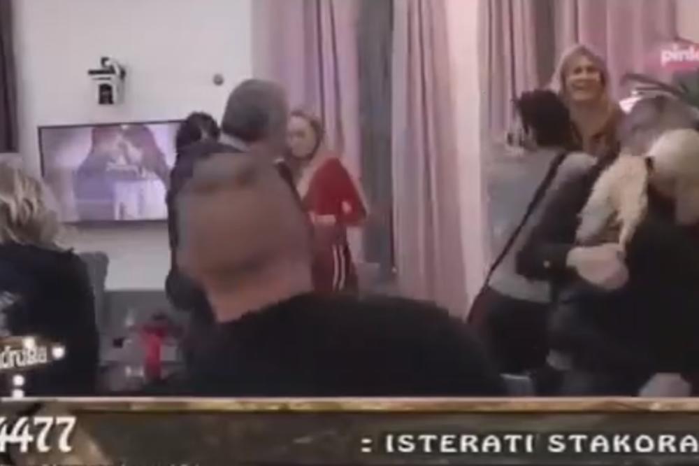 TUČE U ZADRUZI KOJE SU SKLONJENE SA INTERNETA! Ako ste mislili da znate SVE - gadno ste se prevarili! (VIDEO)