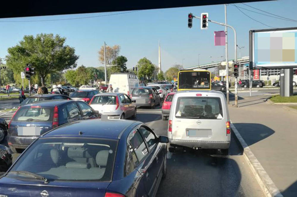 AKO ŽIVITE U OVIM DELOVIMA BEOGRADA, SPREMITE SE: Sutra ćete biti bez vode!