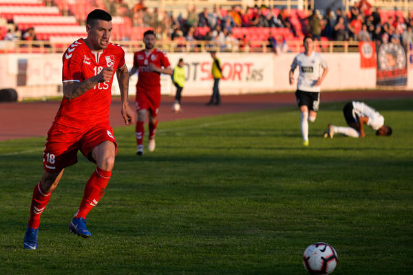 RADNIČKI NASTAVLJA BORBU ZA TITULU: Partizan pao u Nišu i tone sve dublje!