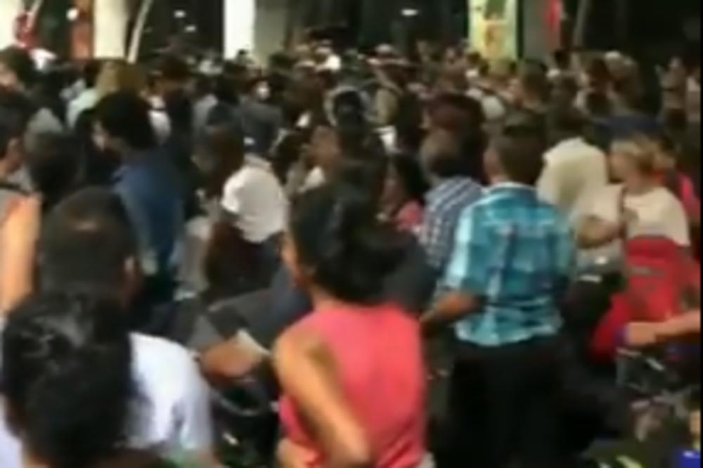 UMALO DEVETI  POKOLJ U ŠRI LANKI: Na aerodromu u Kolombu pronađena razorna bomba!