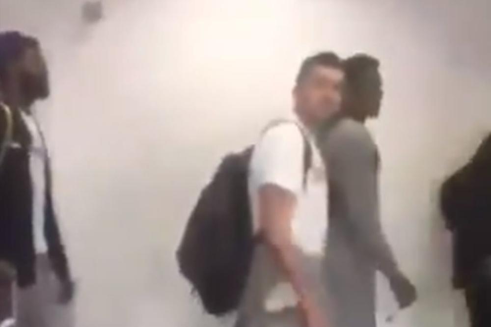 G**NO, TEBE ĆEMO DA J***MO, TI TO NAJBOLJE ZNAŠ! Delije brutalno izvređale igrače Budućnosti na aerodromu!