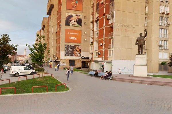 3 OSOBE UBIJENE U PRIŠTINI! Usmrćeni su u ulici BILA KLINTONA!