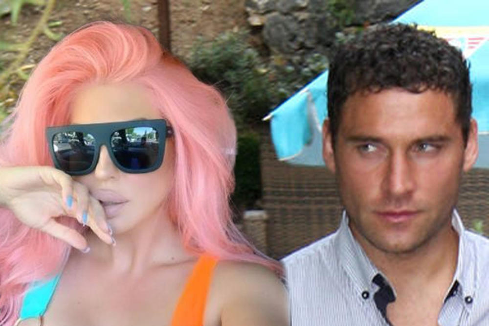 PREKINULA MEDIJSKU TIŠINU I OGLASILA SE POVODOM RAZVODA: Jelena Karleuša ima svoju priču, a svi ostali DRUGU