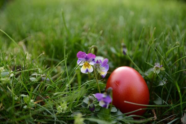 SUTRA VERNICI OBELEŽAVAJU VELIKU SUBOTU: Obavezno učinite neko dobro delo, a evo šta NIKAKO NE VALJA RADITI!