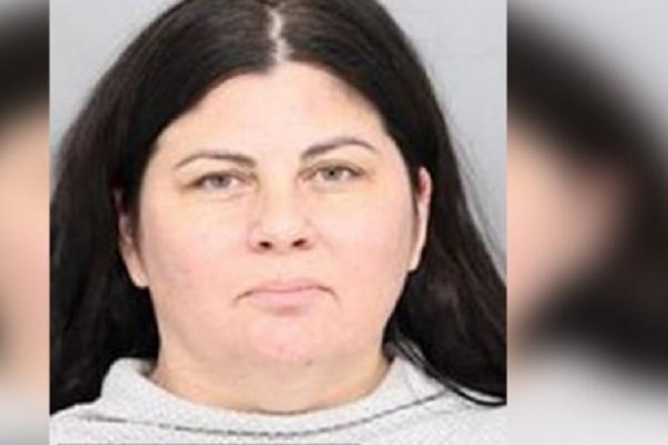 MAJKA TROJE DECE IMALA ODNOSE SA DEČAKOM (15): Na sudu se sramno branila i plakala! Roditelji dečaka OGORČENI!