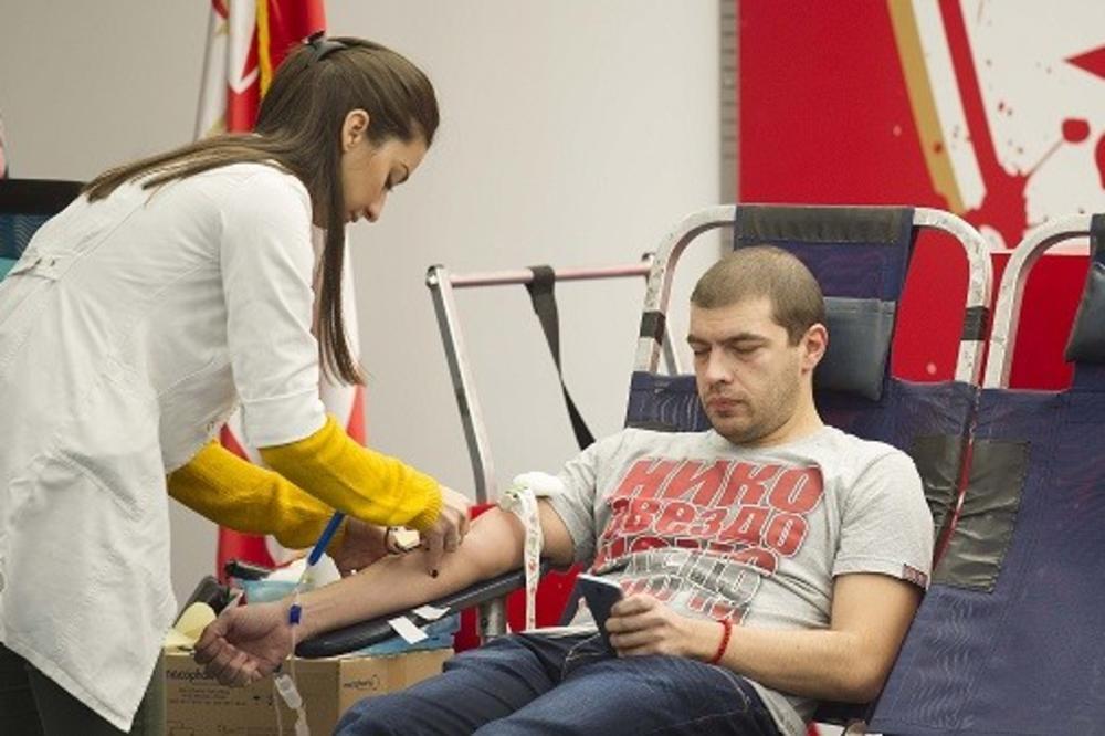 JOŠ JEDNA HUMANA AKCIJA CRVENO-BELIH: Dobrovoljno davanje krvi na Marakani!