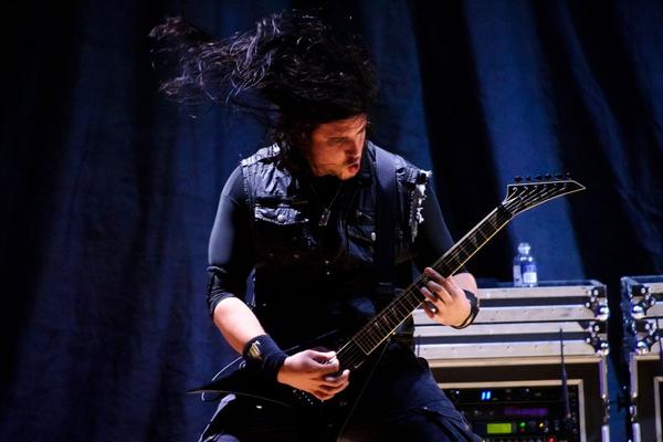 Poslušajte kako zvuči kada veštačka inteligencija svira metal (AUDIO)