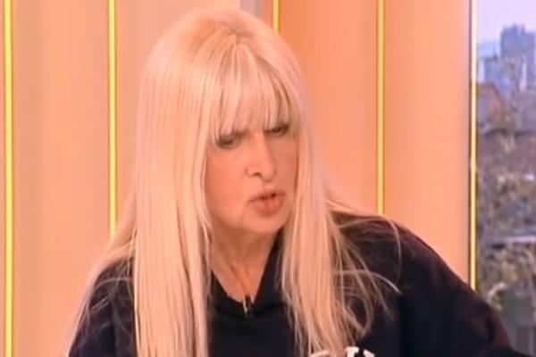 NOVA AFERA SA OŽENJENIM MUŠKARCEM, JELENA TINSKA SVE PRIZNALA! Se*s afera koju će MUŠKARCI zapamtiti!