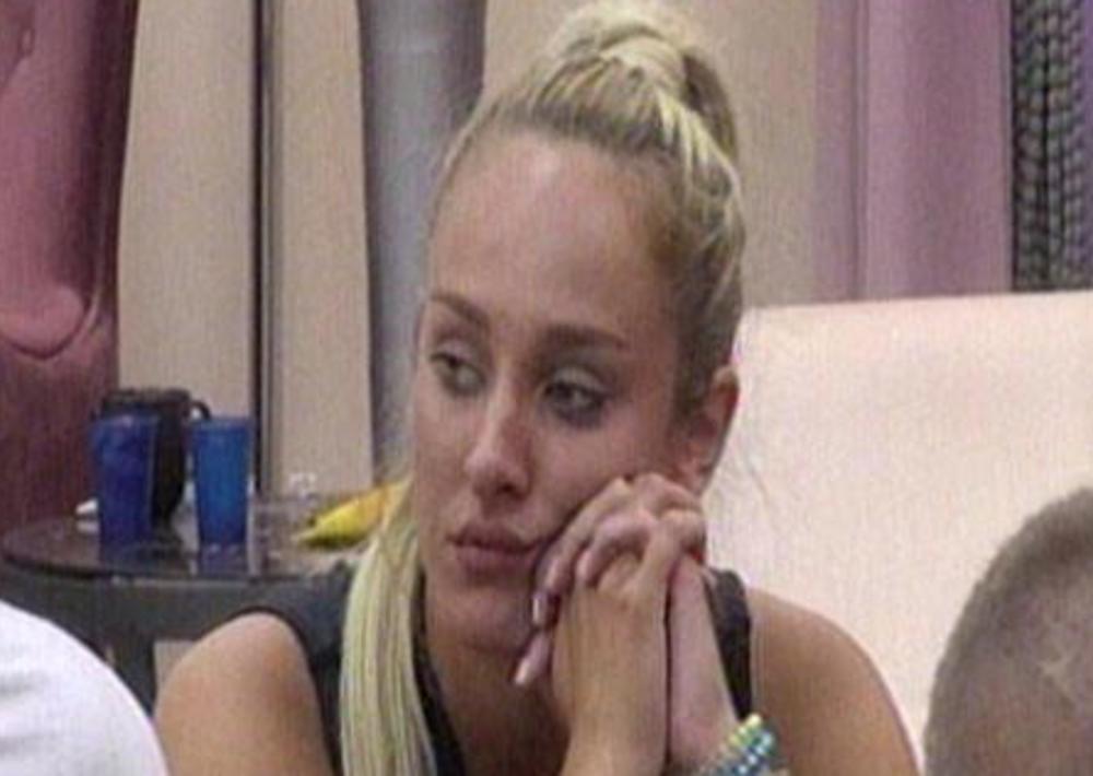 Ispašće na kraju da s njom uopšte nije ni bio...