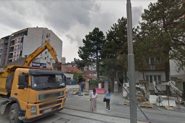 10. NESREĆA OVE GODINE: Radnik propao kroz skelu na gradilištu u Vojvode Stepe