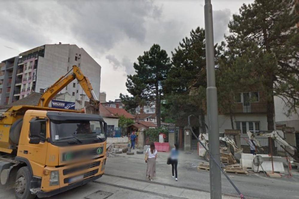 10. NESREĆA OVE GODINE: Radnik propao kroz skelu na gradilištu u Vojvode Stepe