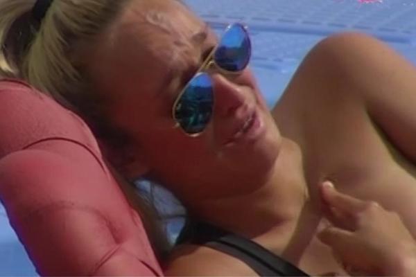 LUNA OPET PRED KRAJ ZADRUGE IMA NERVNI SLOM, VRIŠTI I LOMI: Opet sam pristala da budem sa čovekom koga ne POZNAJEM!