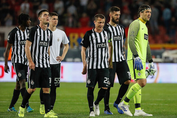 RUSI KUPUJU U HUMSKOJ: Partizan prodaje jednog od najbitnijih igrača iz prethodne sezone!