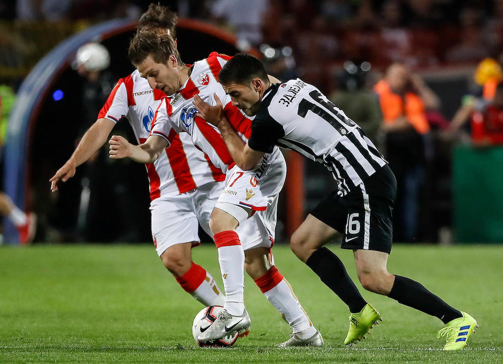 Marko Marin i Saša Zdjelar u jednom od mnogobrojnih duela