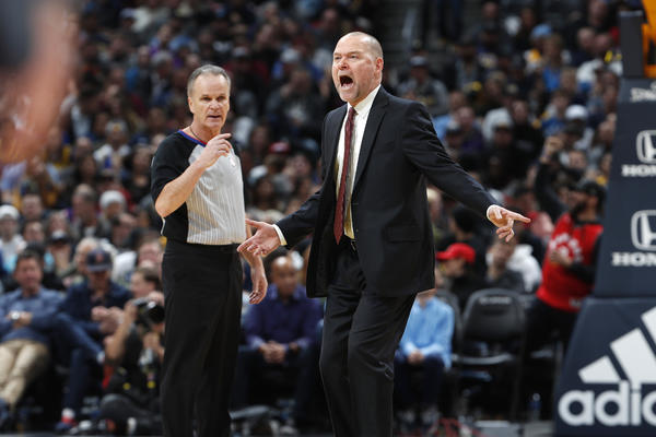 A DA JOKIĆ IGRA 48 MINUTA? Trener Denvera raspalio po svojim igračima zbog poraza od San Antonija!