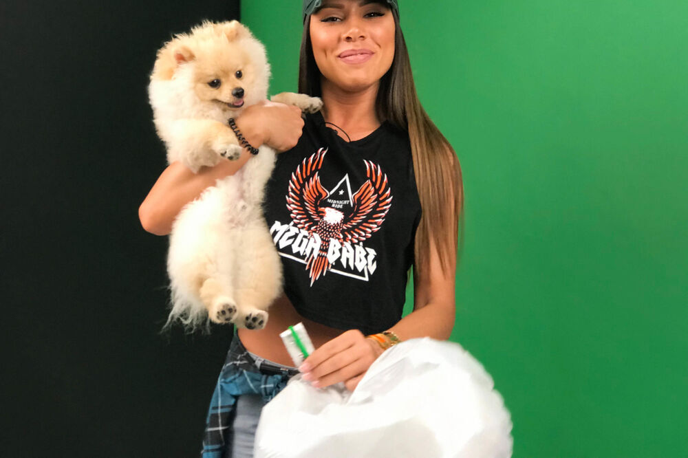 KAKO JE SANDRA AFRIKA POSTALA JEDNA OD NAJBOGATIJIH PEVAČICA: Sve što ima zaradila je od HRVATA! ISTINA O AFRICI