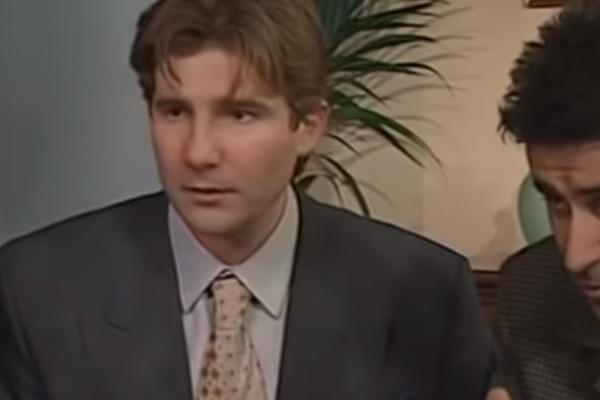 POZNATI GLUMAC JE POGINUO U SAOBRAĆAJNOJ NESREĆI: Imao je tešku sudbinu! Brata su mu UBILI I BACILI U SEPTIČKU JAMU