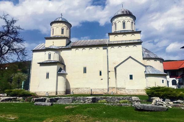 Ovi manastiri su pravo blago Srbije: Pogledajte 8 najlepših svetinja koje će vas oduševiti, jedan se izdavaja!