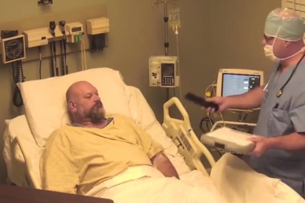 PROBUDIO SE IZ KOME POSLE 10 GODINA: Dočekali ga lekari i najbolji prijatelj, a onda je usledio pravi ŠOK