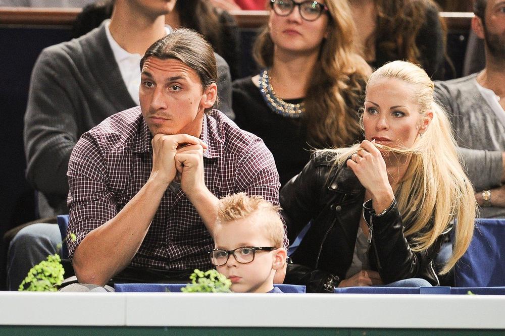 Mnogi preskaču linije, krste se, čupaju travu: IBRA, E NJEGOVO SUJEVERJE KREĆE IZ SPAVAĆE SOBE I BRAČNOG KREVETA!