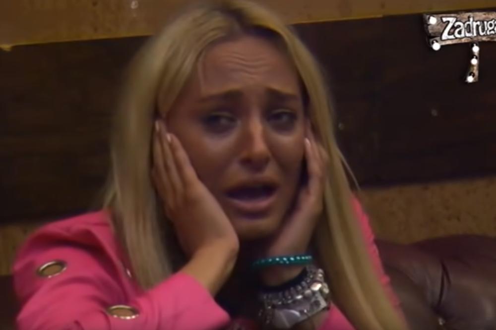 LUNA  PATI OD MENTALNOG POREMEĆAJA - HISTERIJE: Napad se uvek događa uz prisutnost drugih osoba, a ovo su SIMPTOMI