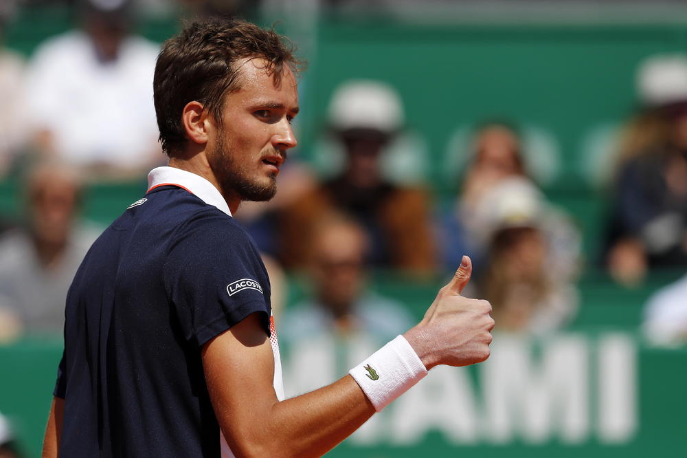 MEDVEDEV ULEPŠAO NEDELJU SRBINU: Ali, to nije Novak Đoković!