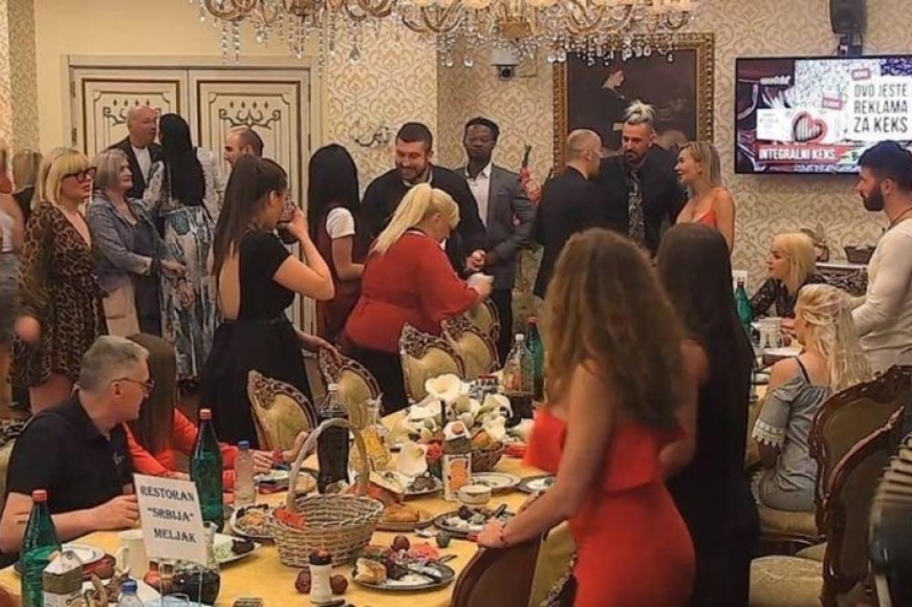 SKANDAL U NEMAČKOJ! Bivši učesnik Parova SKOČIO KROZ PROZOR!