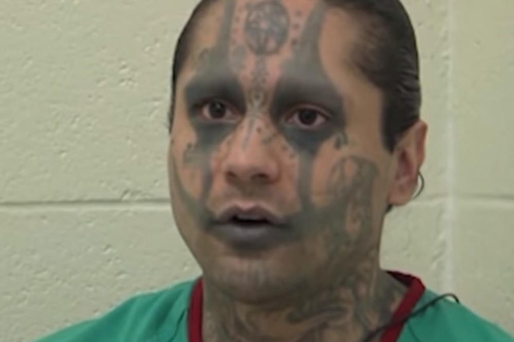 NAJVEĆI MONSTRUM U 21. VEKU? Cimeru naživo izvadio pluća i oko!