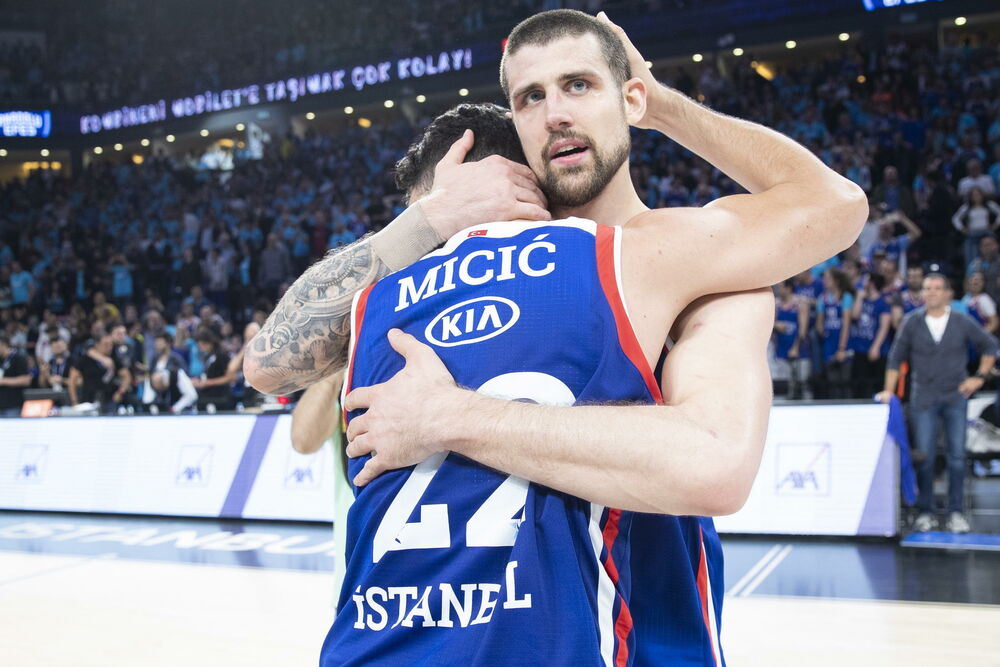 Sjajna partija Vase Micića u pobedi nad Fenerom  