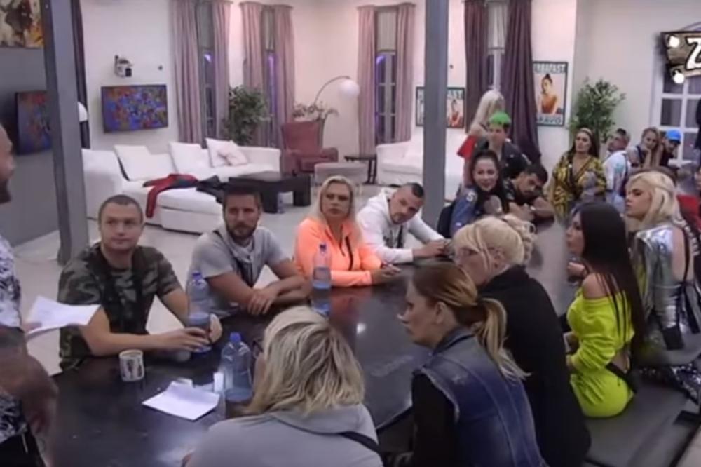 POKUŠAO DA PROŠVERCUJE NEŠTO ZABRANJENO! Produkcija mu je odmah oduzela: Ovo ne pokazuj nikome i ne govori nikome!