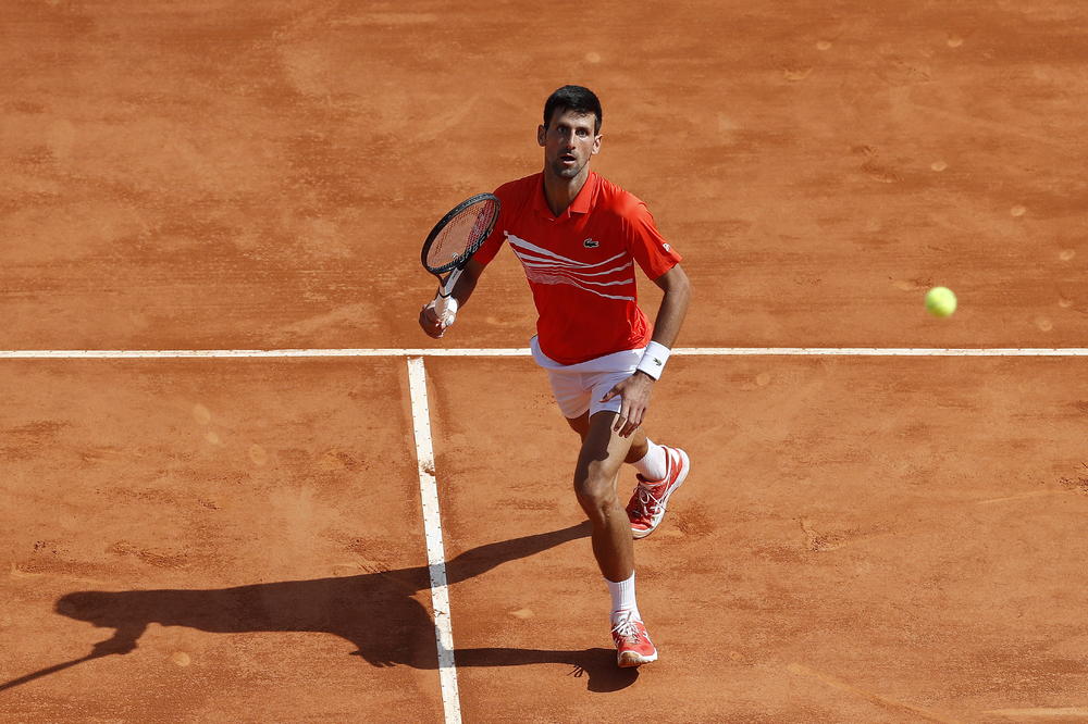 IPAK JE ON NOLETOVA STANDARDNA MUŠTERIJA: Đoković ponovo razbio Šardija i zakazao duel sa Čilićem u Madridu!