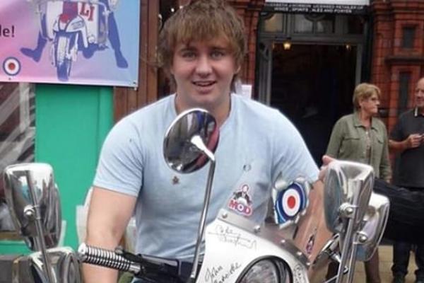 MISLILA JE DA SE ŠALI, A ON JE UMIRAO! Mladić je stalno smišljao podvale devojci, a jednog dana je sve pošlo po zlu