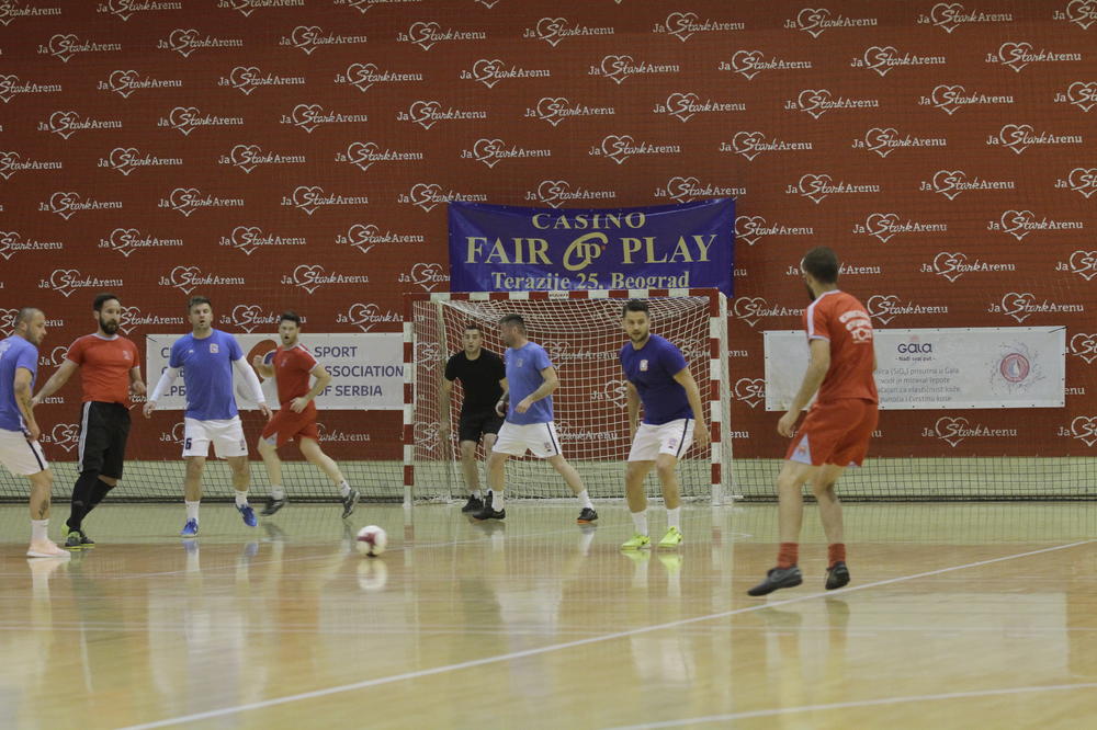 NASTAVLJENO TAKMIČENJE U ŠTARK ARENI: GSP iznenadio Vodovod u Fair Play Zlatnom kupu!