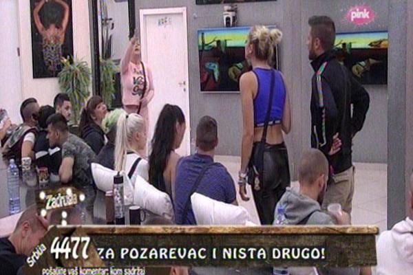 MARIJA KULIĆ PONIZILA LUNU: Kao kengur, gola ulaziš u kupatilo i saginješ se... (VIDEO)